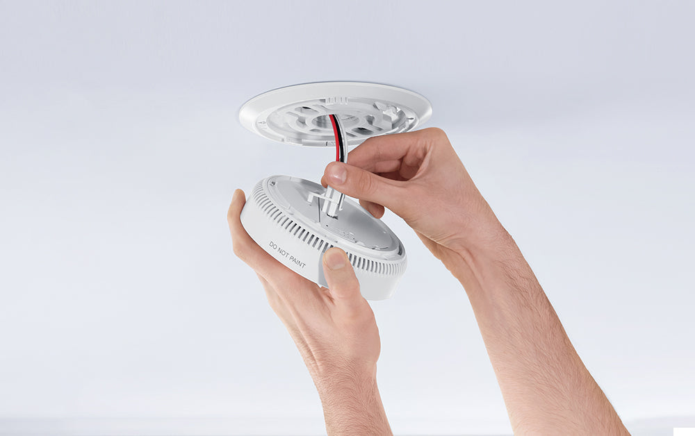 Photoelectric vs. Ionization Smoke Detectors: Where to Install Each for Maximum Home Safety